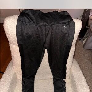 Black Leggings with Side Detail